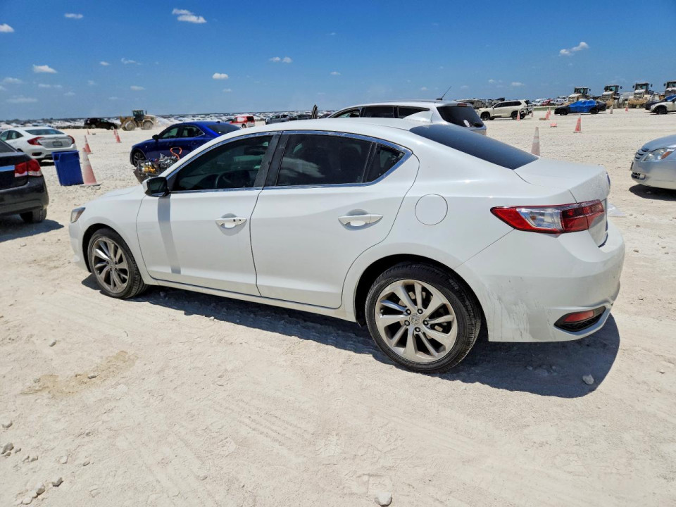 Acura ILX 2016 з аукціону Copart