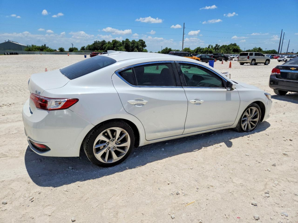 Acura ILX 2016 з аукціону Copart