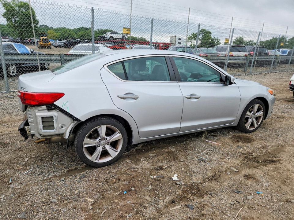 Acura ILX 2014 з аукціону Copart