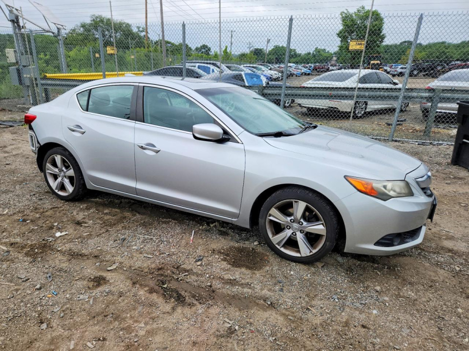 Acura ILX 2014 з аукціону Copart