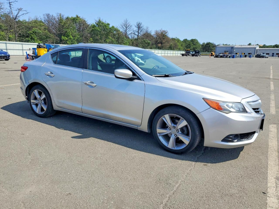 Acura ILX 2014 з аукціону Copart