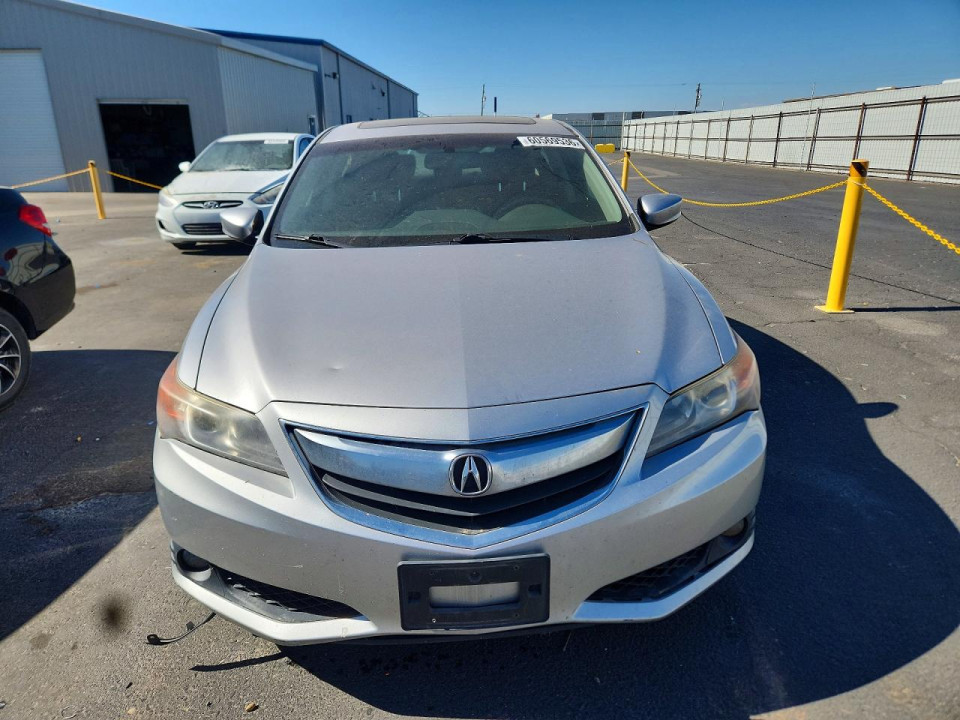 Acura ILX 2013 з аукціону Copart
