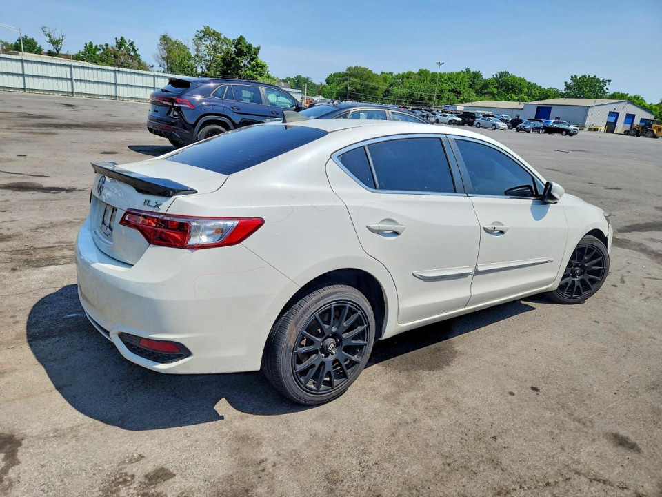 Acura ILX 2016 з аукціону Copart