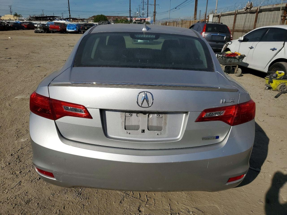 Acura ILX 2013 з аукціону Copart