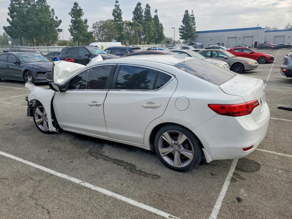 Acura ILX 2014 з аукціону Copart
