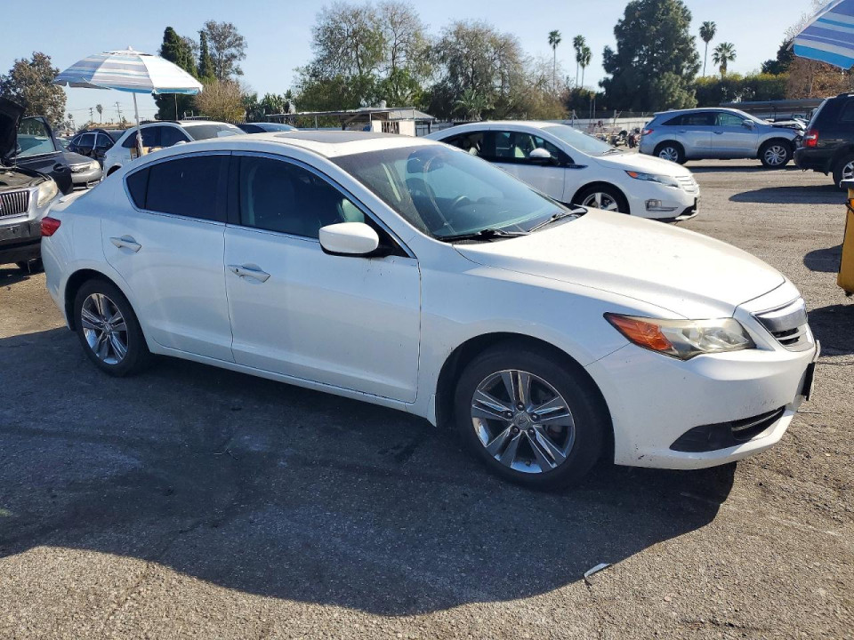 Acura ILX 2013 з аукціону Copart