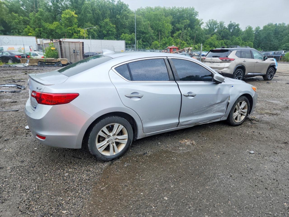 Acura ILX 2013 з аукціону Copart
