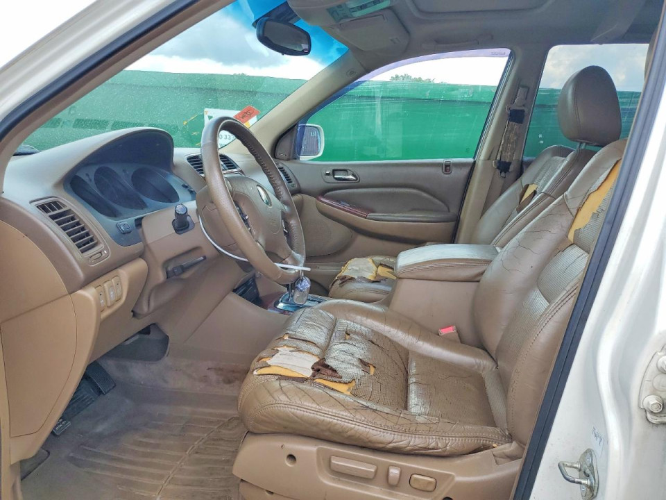 Acura MDX 2004 з аукціону Copart