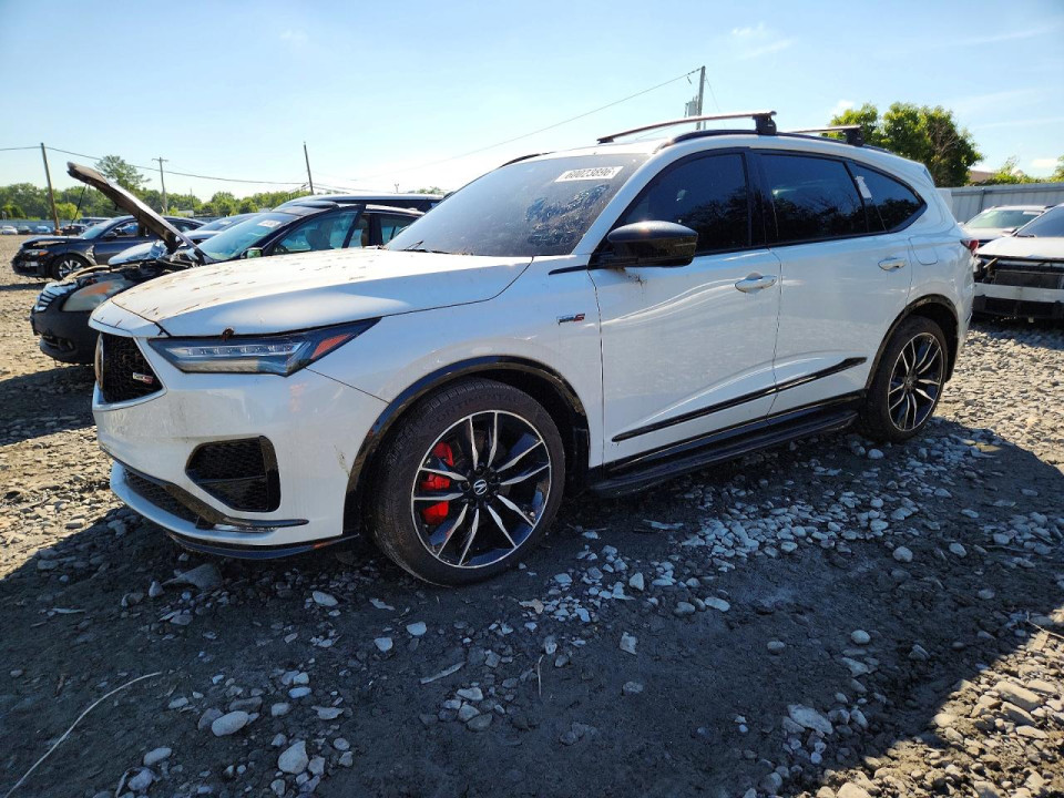 Acura MDX 2022 з аукціону Copart