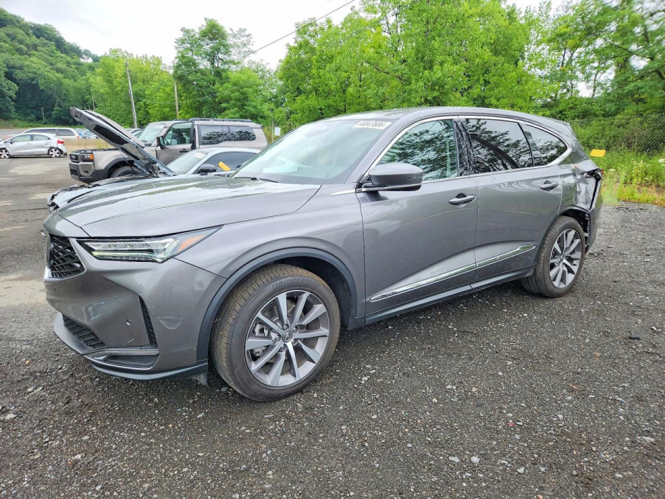 Acura MDX 2025 з аукціону Copart