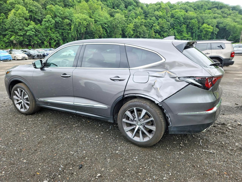 Acura MDX 2025 з аукціону Copart
