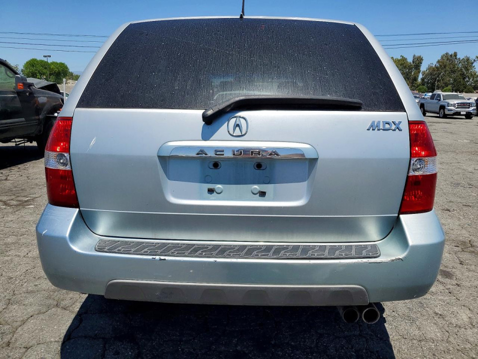 Acura MDX 2002 з аукціону Copart