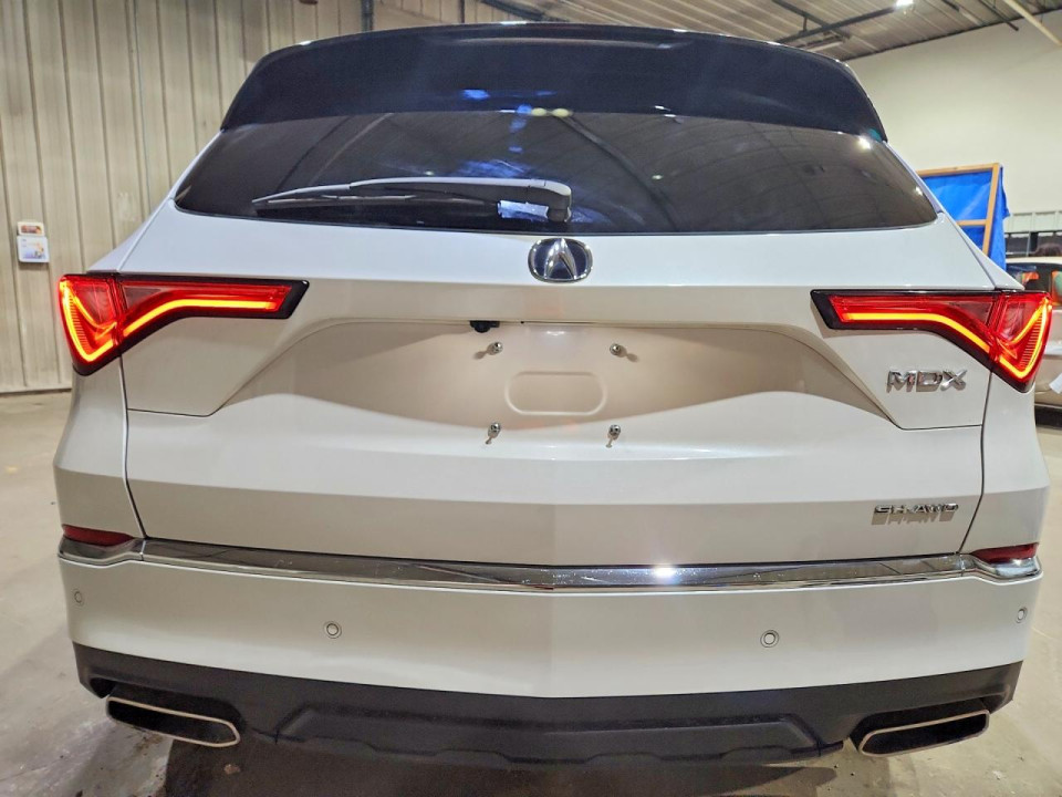 Acura MDX 2023 з аукціону Copart