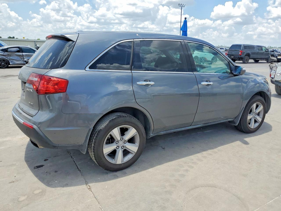 Acura MDX 2011 з аукціону Copart