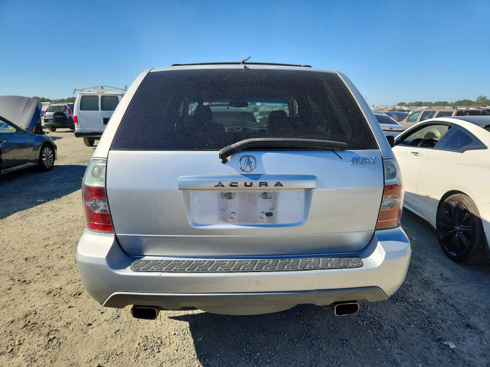 Acura MDX 2004 з аукціону Copart