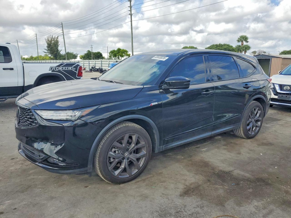 Acura MDX 2023 з аукціону Copart