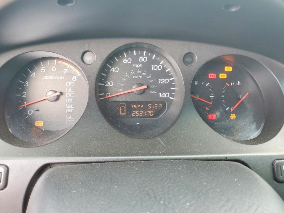 Acura MDX 2002 з аукціону Copart