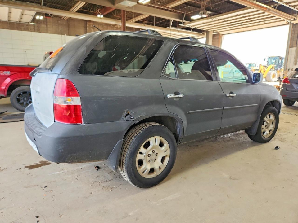 Acura MDX 2002 з аукціону Copart