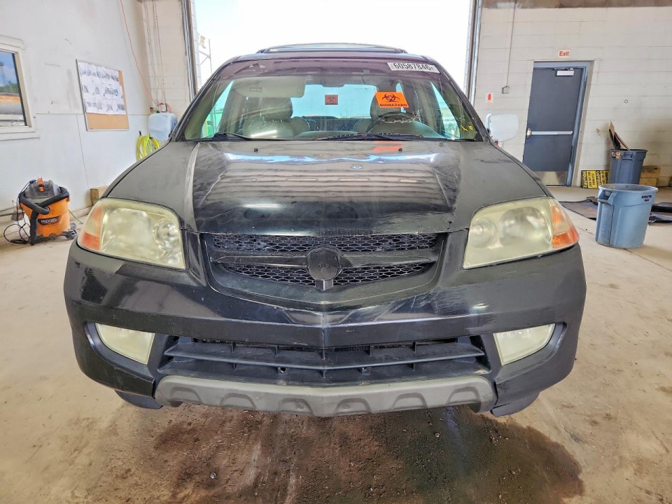 Acura MDX 2002 з аукціону Copart