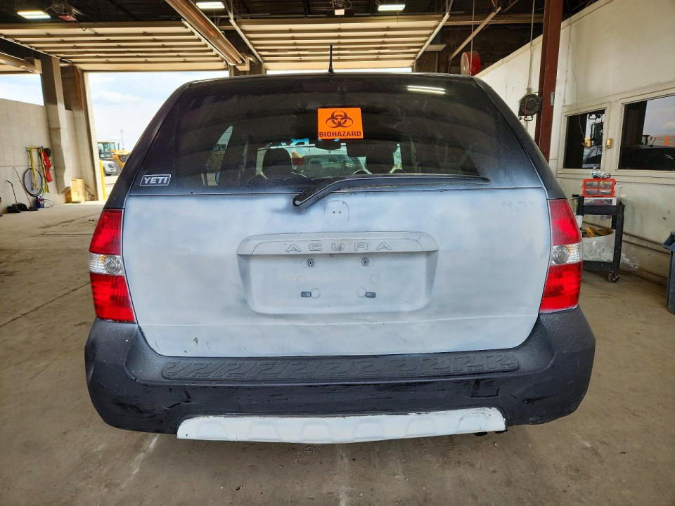 Acura MDX 2002 з аукціону Copart