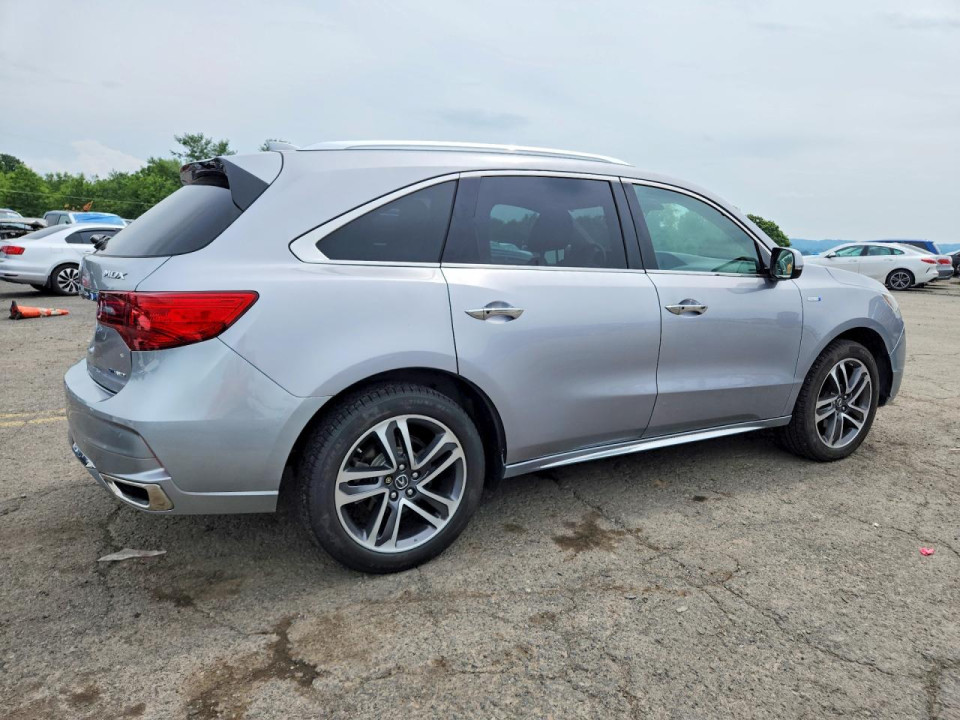 Acura MDX 2017 з аукціону Copart