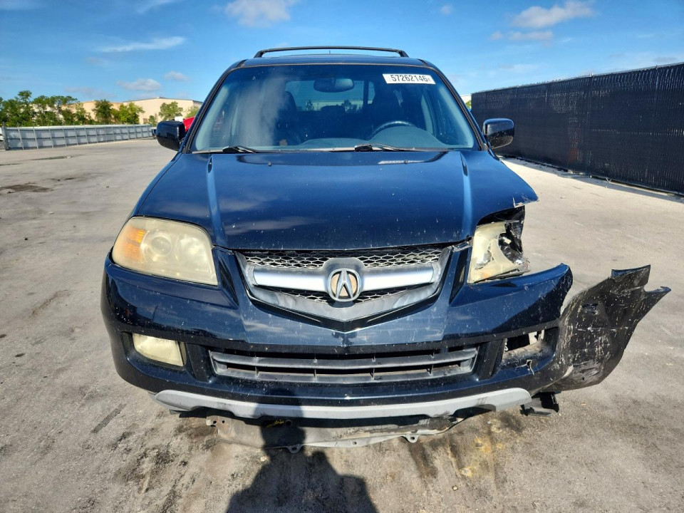 Acura MDX 2004 з аукціону Copart