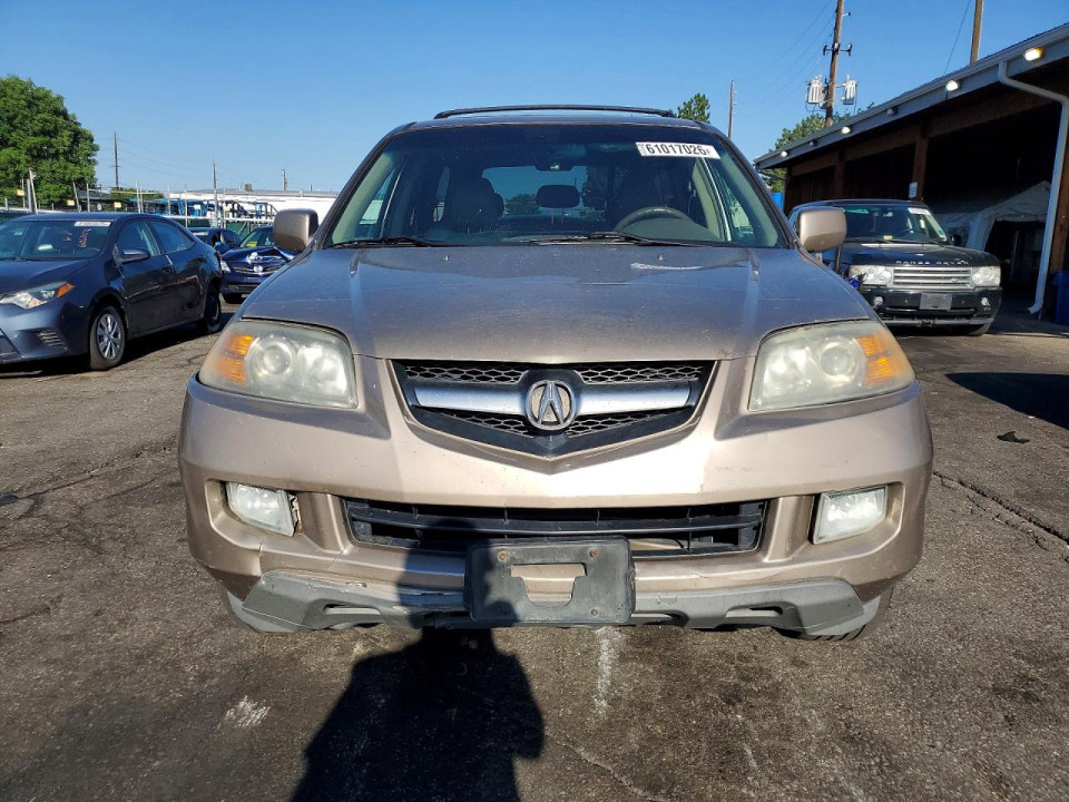 Acura MDX 2004 з аукціону Copart