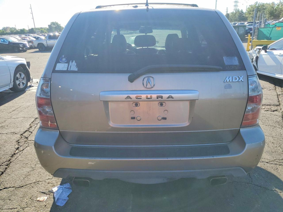 Acura MDX 2004 з аукціону Copart
