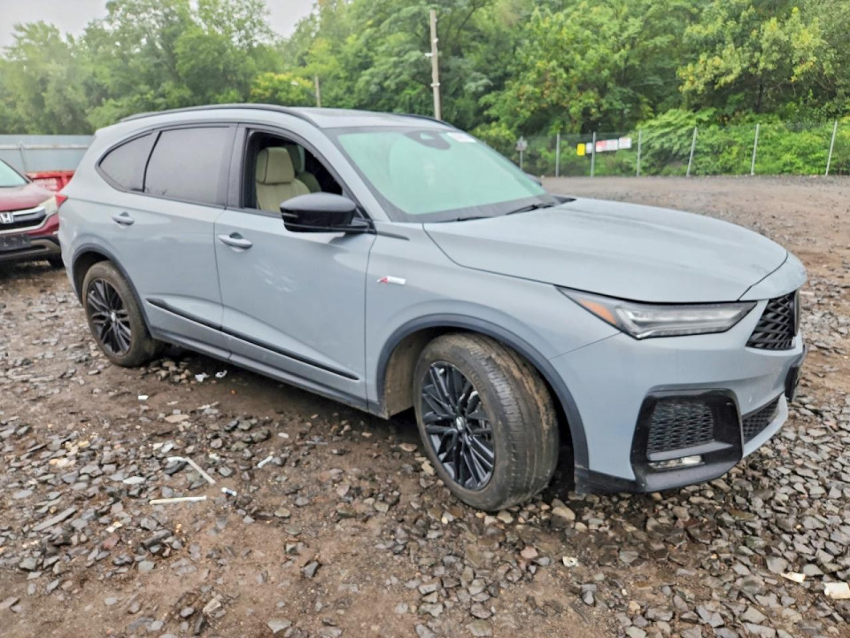 Acura MDX 2025 — Copart