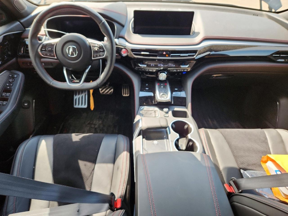 Acura MDX 2024 — Copart