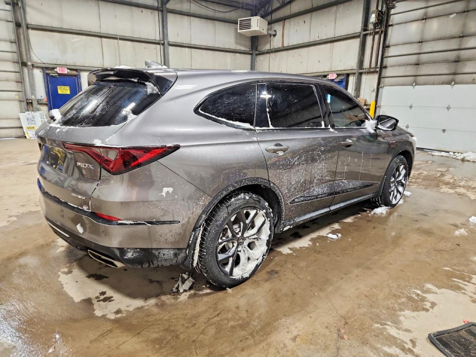 Acura MDX 2024 з аукціону Copart