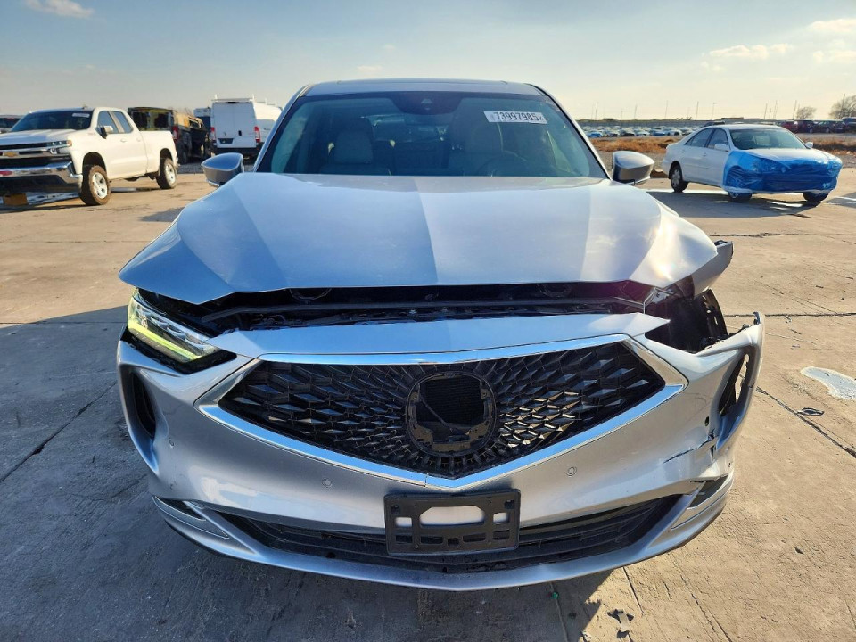 Acura MDX 2022 з аукціону Copart
