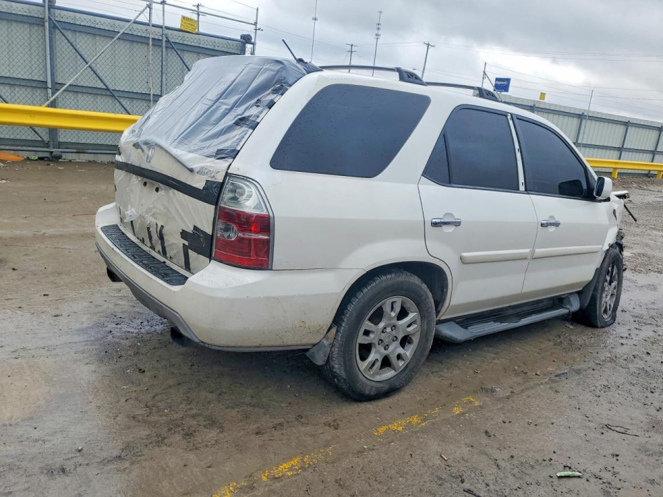 Acura MDX 2004 з аукціону Copart