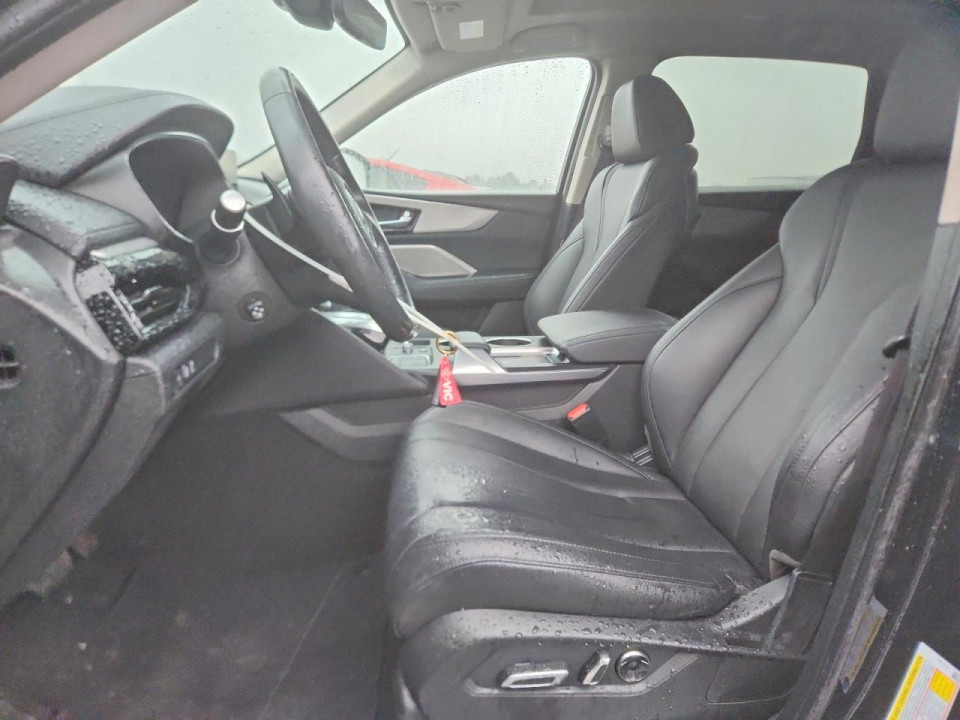 Acura MDX 2024 з аукціону Copart