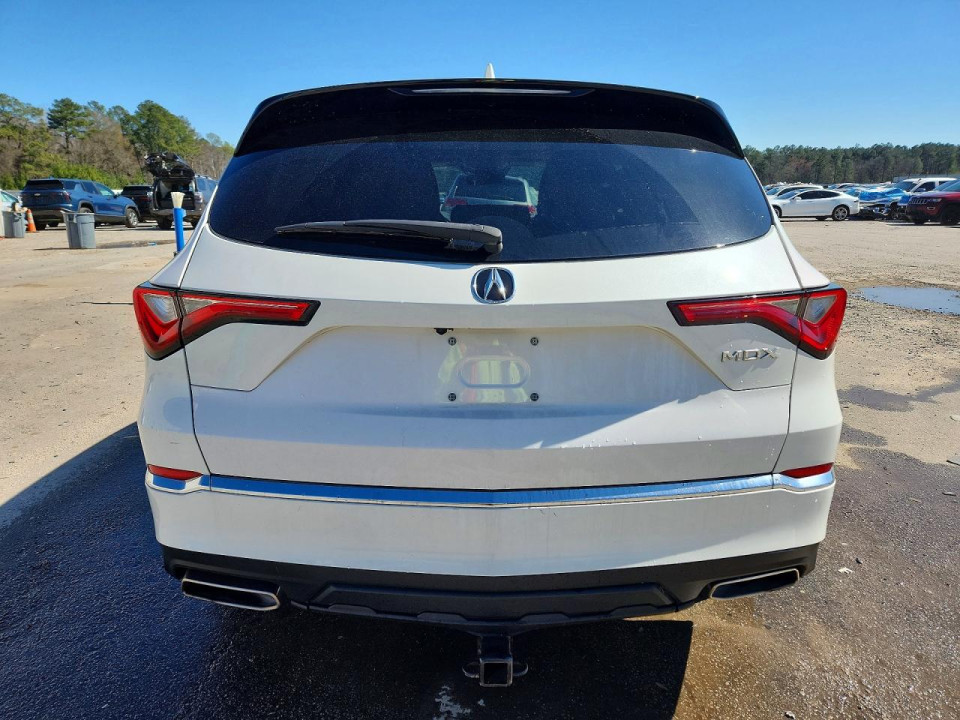 Acura MDX 2024 з аукціону Copart