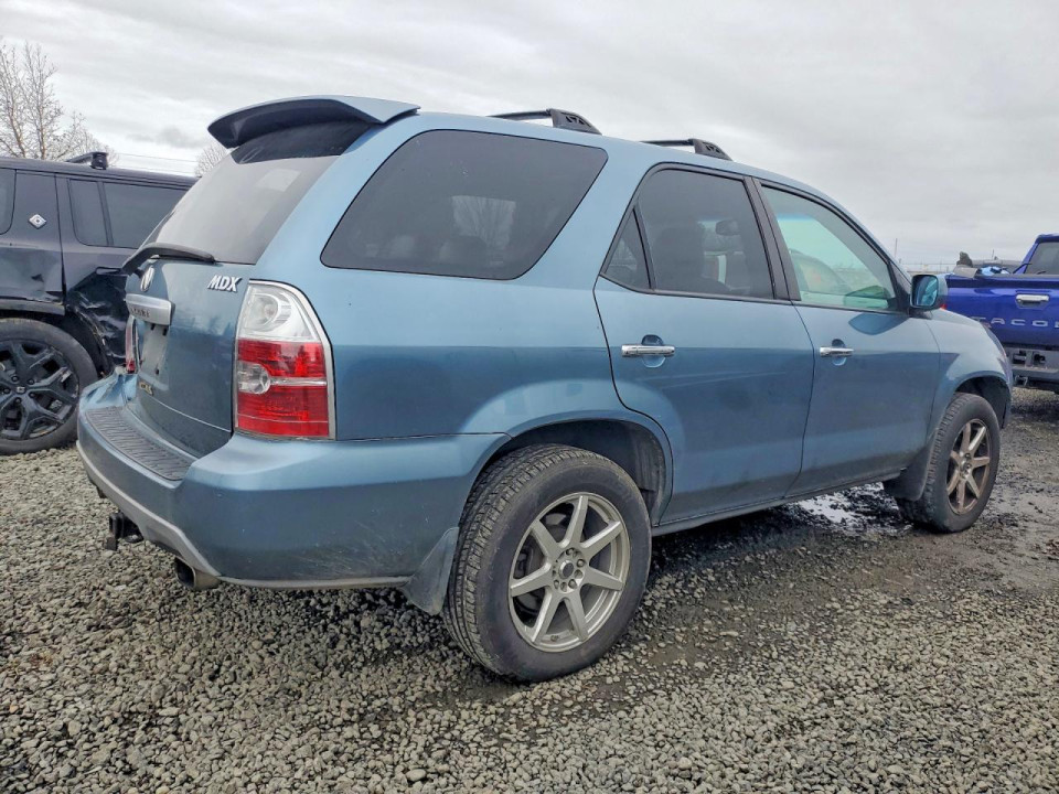 Acura MDX 2005 з аукціону Copart