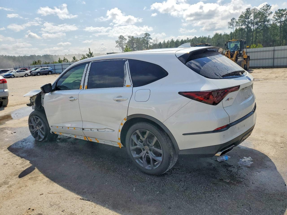 Acura MDX 2023 з аукціону Copart