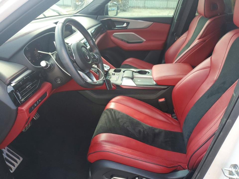 Acura MDX 2023 з аукціону Copart