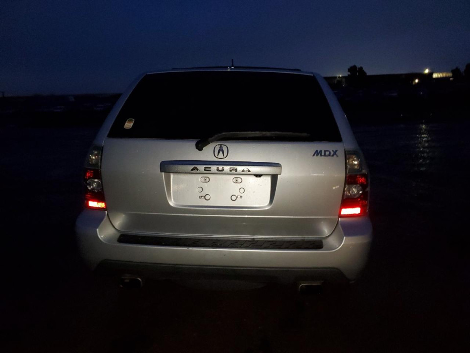 Acura MDX 2006 з аукціону Copart