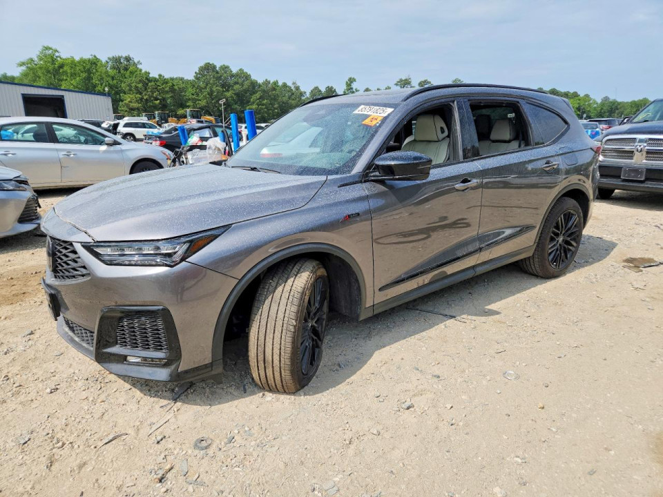 Acura MDX 2025 з аукціону Copart