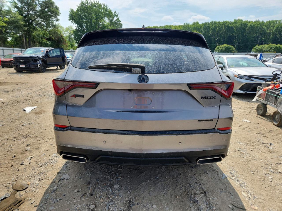 Acura MDX 2025 з аукціону Copart