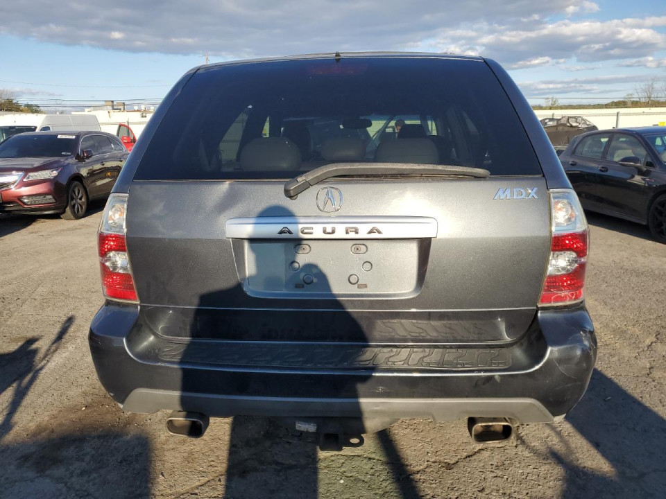 Acura MDX 2005 з аукціону Copart
