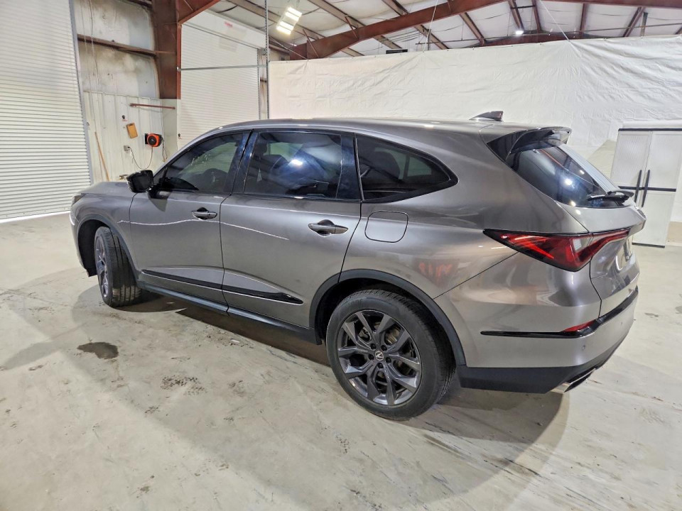Acura MDX 2022 з аукціону Copart