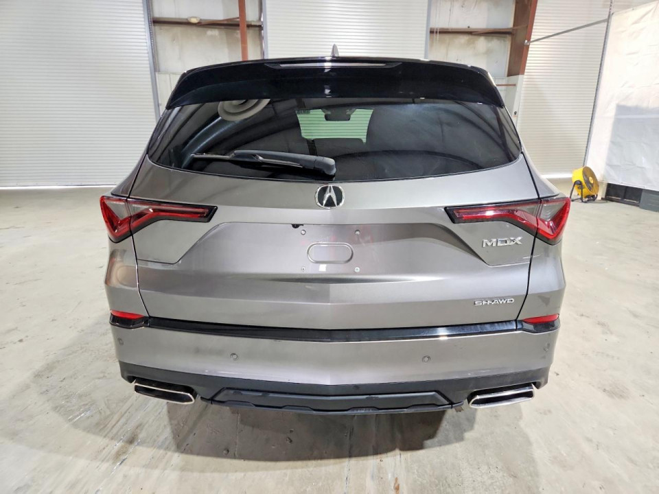 Acura MDX 2022 з аукціону Copart