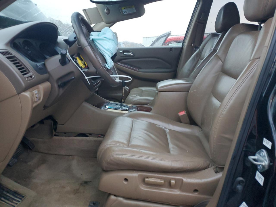 Acura MDX 2002 з аукціону Copart