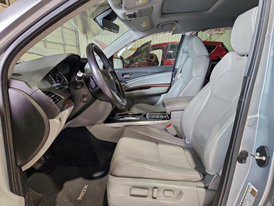 Acura MDX 2017 з аукціону Copart