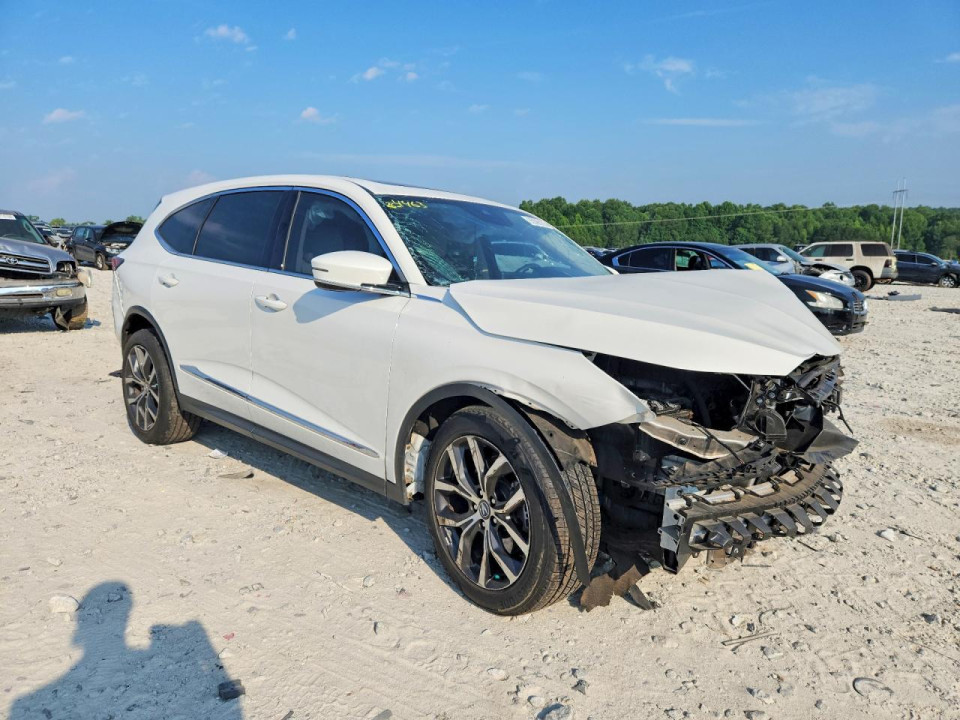 Acura MDX 2022 з аукціону Copart