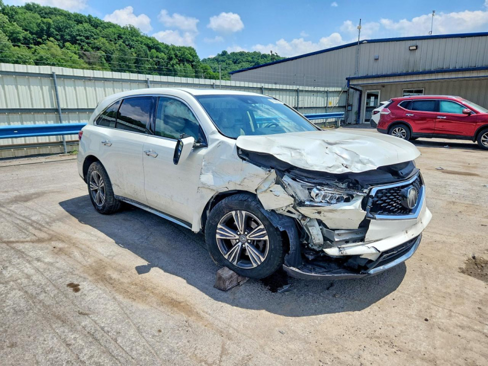 Acura MDX 2017 з аукціону Copart