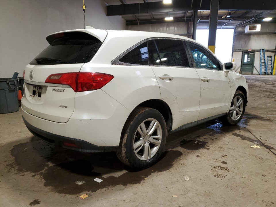 Acura RDX 2013 з аукціону Copart