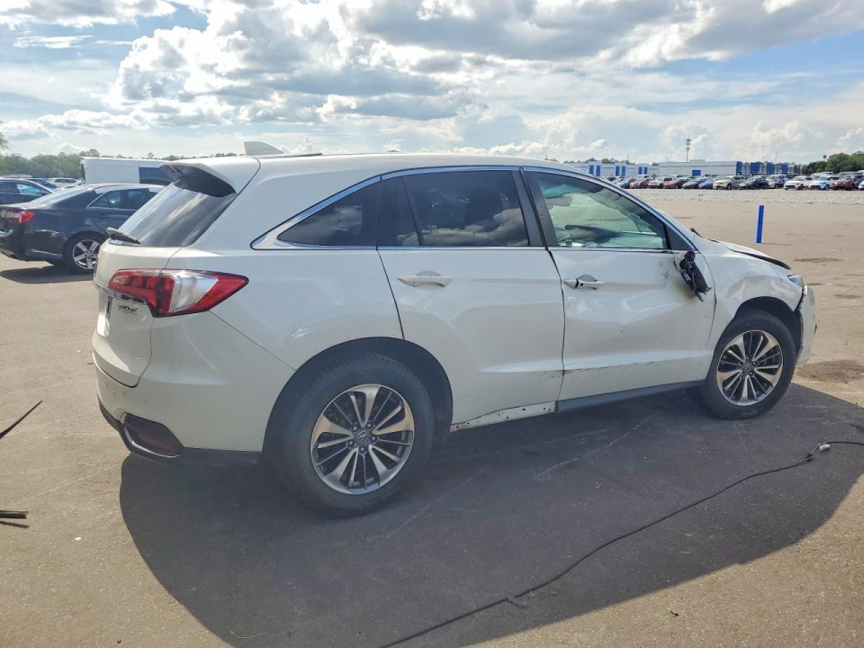Acura RDX 2017 з аукціону Copart